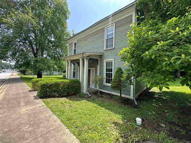 $189,000 | 709 West Main Street, Ellettsville, IN 47429