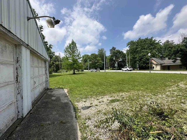 $189,000 | 709 West Main Street, Ellettsville, IN 47429