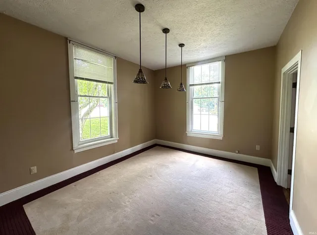 $189,000 | 709 West Main Street, Ellettsville, IN 47429