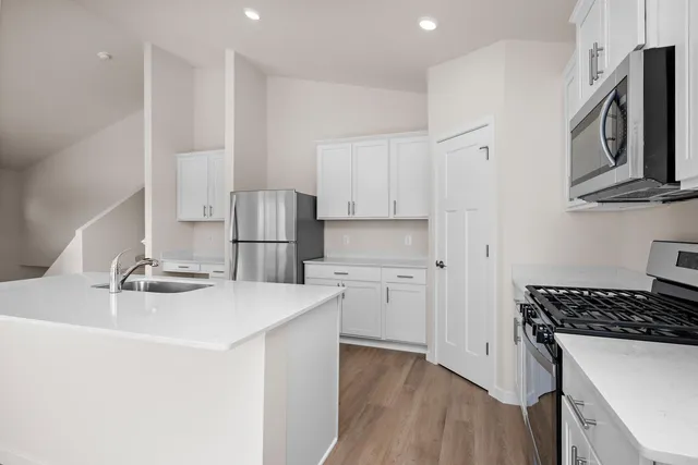 $396,900 | 622 Redwood Loop North, Cambridge, MN 55008