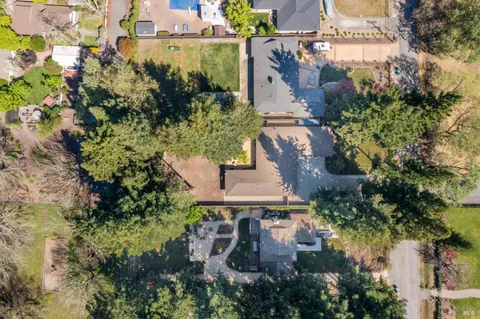 $1,875,000 | 49 Hoff Road, Kenwood, CA 95409