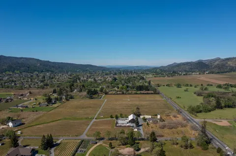 $1,875,000 | 49 Hoff Road, Kenwood, CA 95409