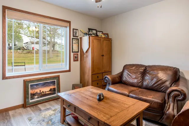 $264,900 | 323 1/2 Fairgrounds Road, Unit 4, Alexandria, MN 56308