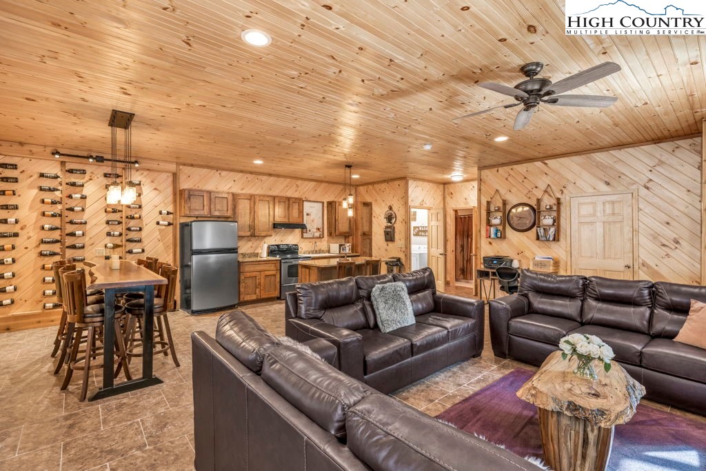 173 Spring Brook Road Newland, NC 28657 - Photo 26 of 38