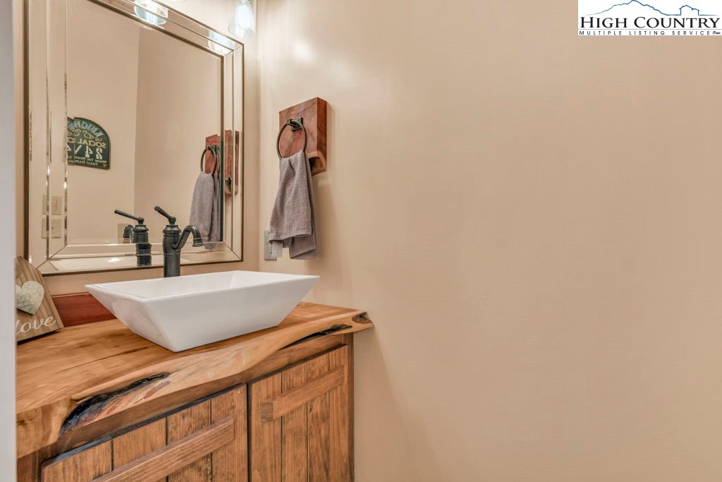 173 Spring Brook Road Newland, NC 28657 - Photo 31 of 38