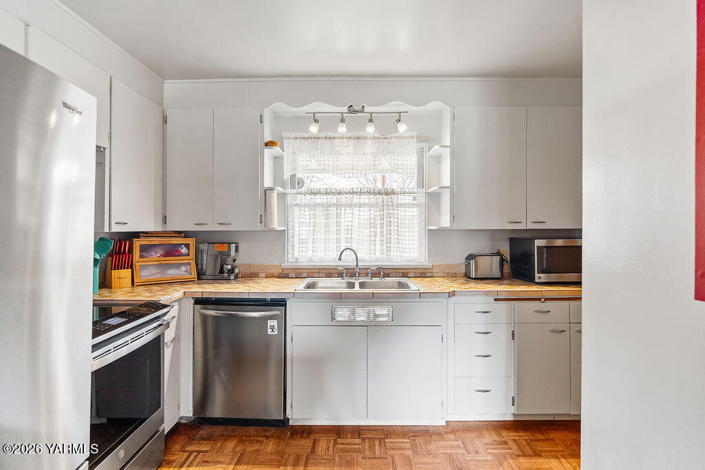 5308 Richey Road Yakima, WA 98908 - Photo 6 of 23 5308RicheyRd-8