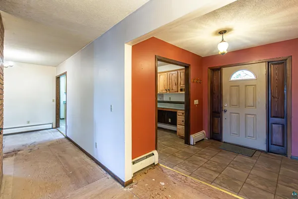 $575,000 | 438 Buckview Road, Ely, MN 55731