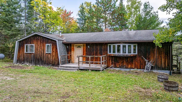 $575,000 | 438 Buckview Road, Ely, MN 55731