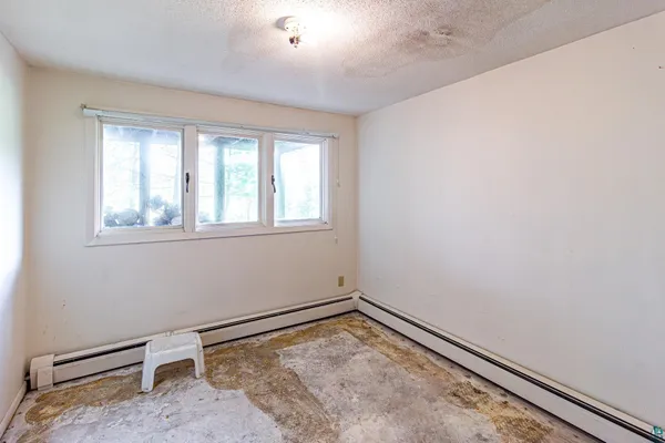 $575,000 | 438 Buckview Road, Ely, MN 55731