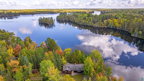 $575,000 | 438 Buckview Road, Ely, MN 55731