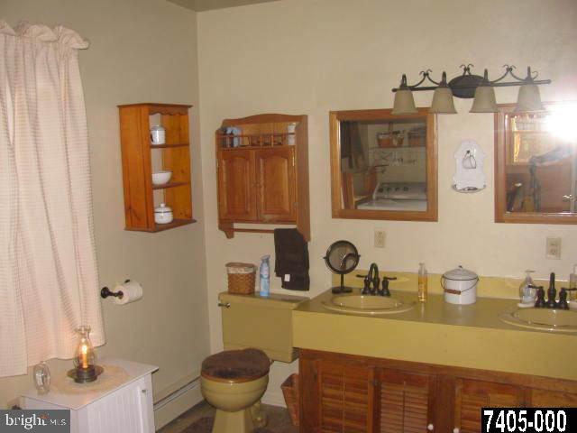 316 East Walnut Street, Unit 2 Hanover, PA 17331 - Photo 11 of 33 Gallery Image 11