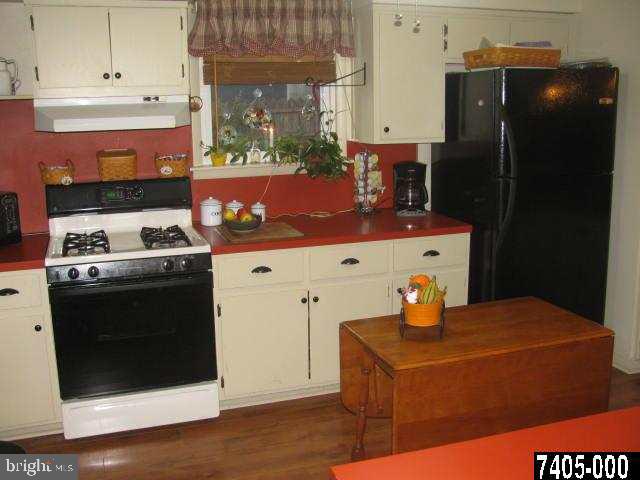 316 East Walnut Street, Unit 2 Hanover, PA 17331 - Photo 27 of 33 Gallery Image 27