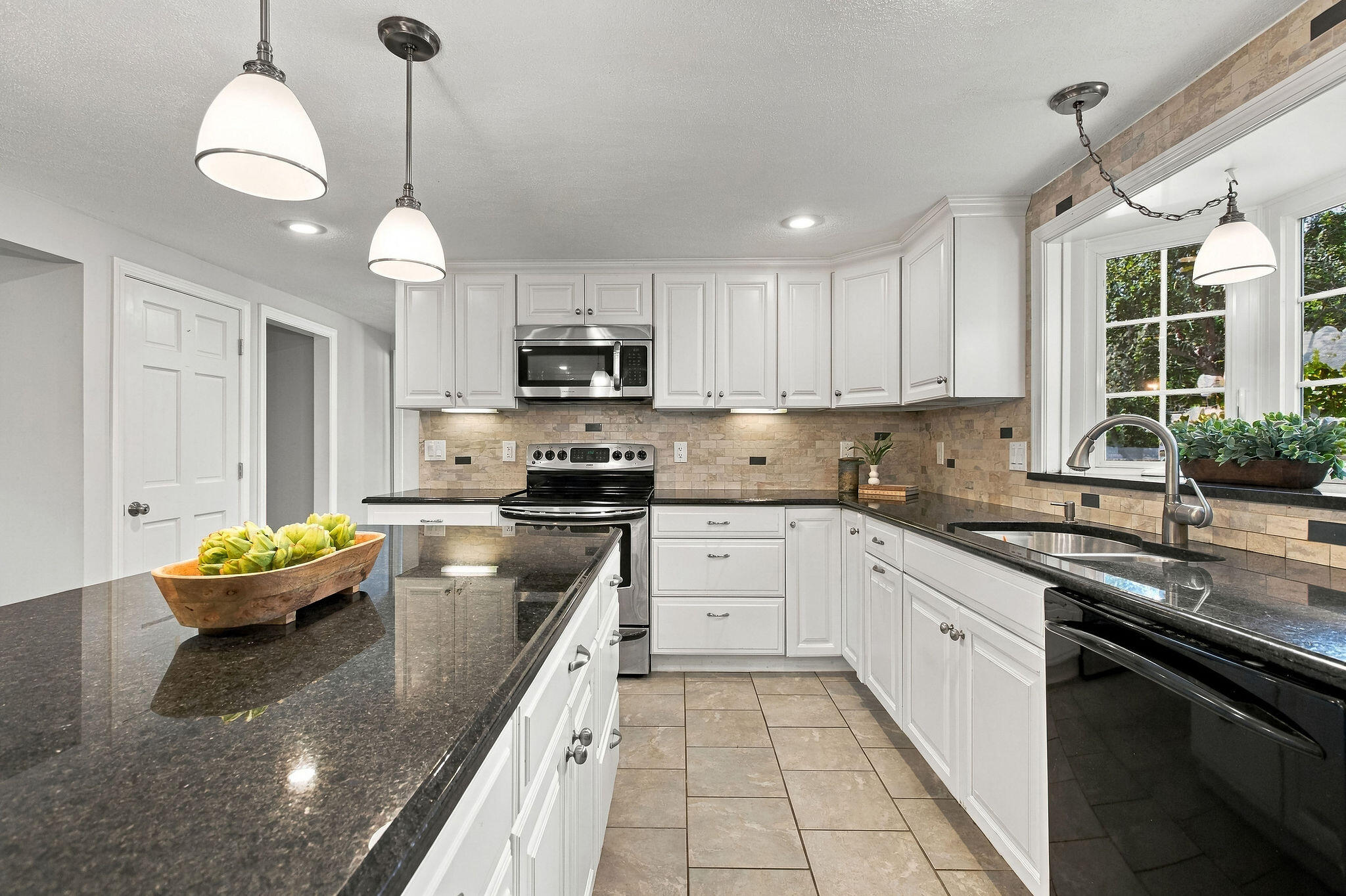 34 Gorham Road Harwich Port, MA 02646 - Photo 17 of 73 34GorhamRd-39