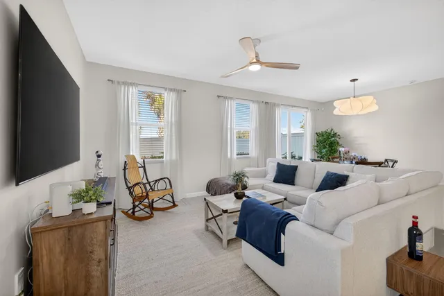 $449,000 | 5624 Southeast Edgewater Circle, Stuart, FL 34997