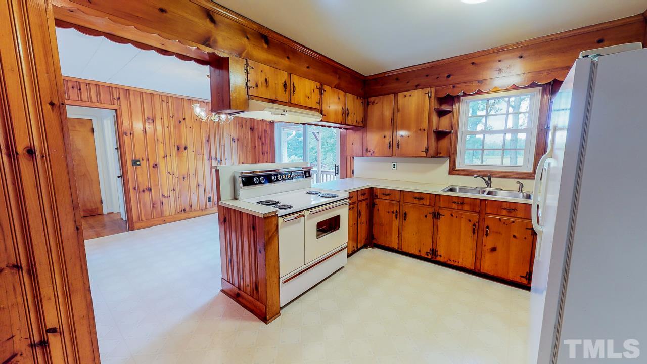4674 Allensville Road Roxboro, NC 27574 - Photo 17 of 29