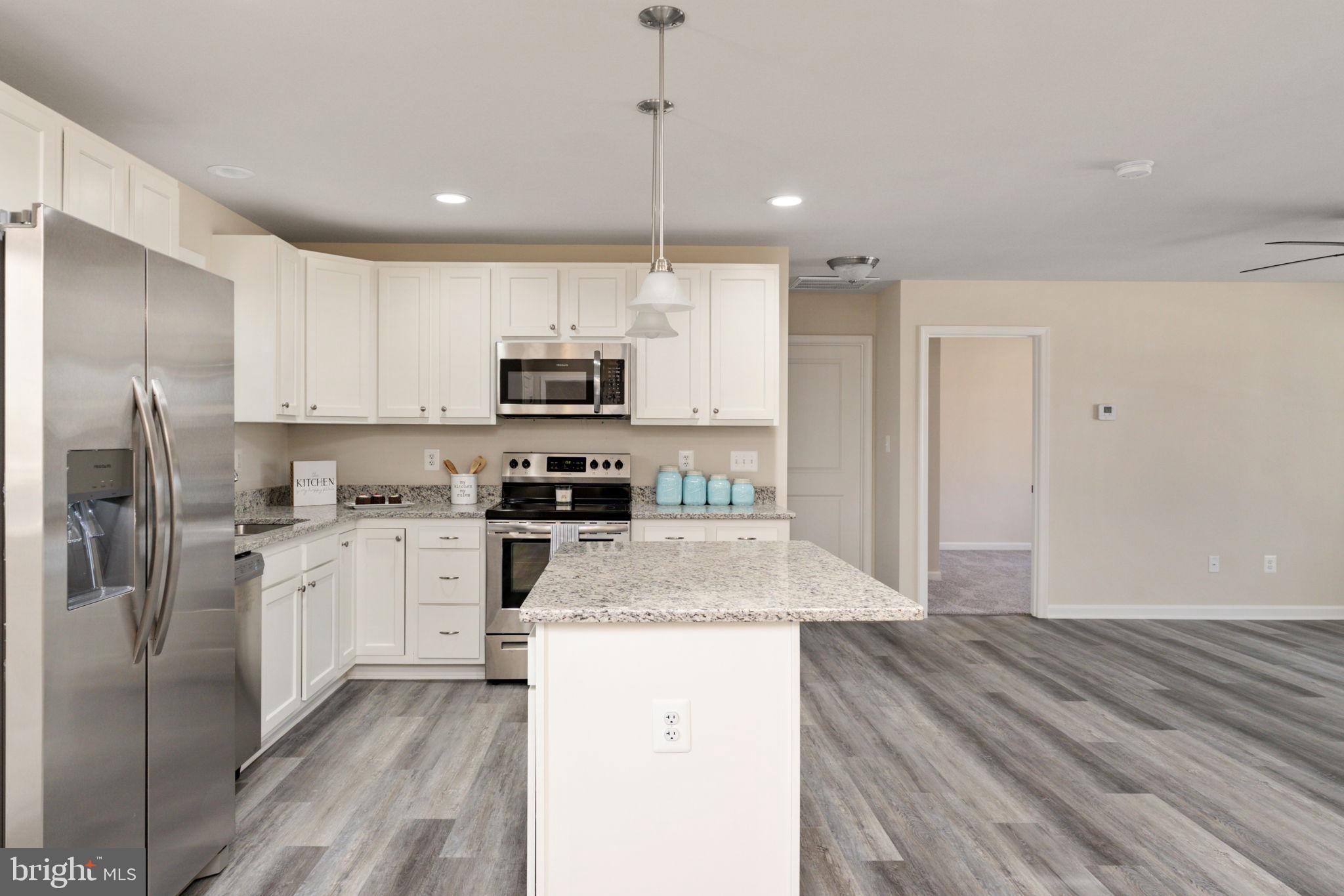 57 Oak Lane Colonial Beach, VA 22443 - Photo 5 of 64