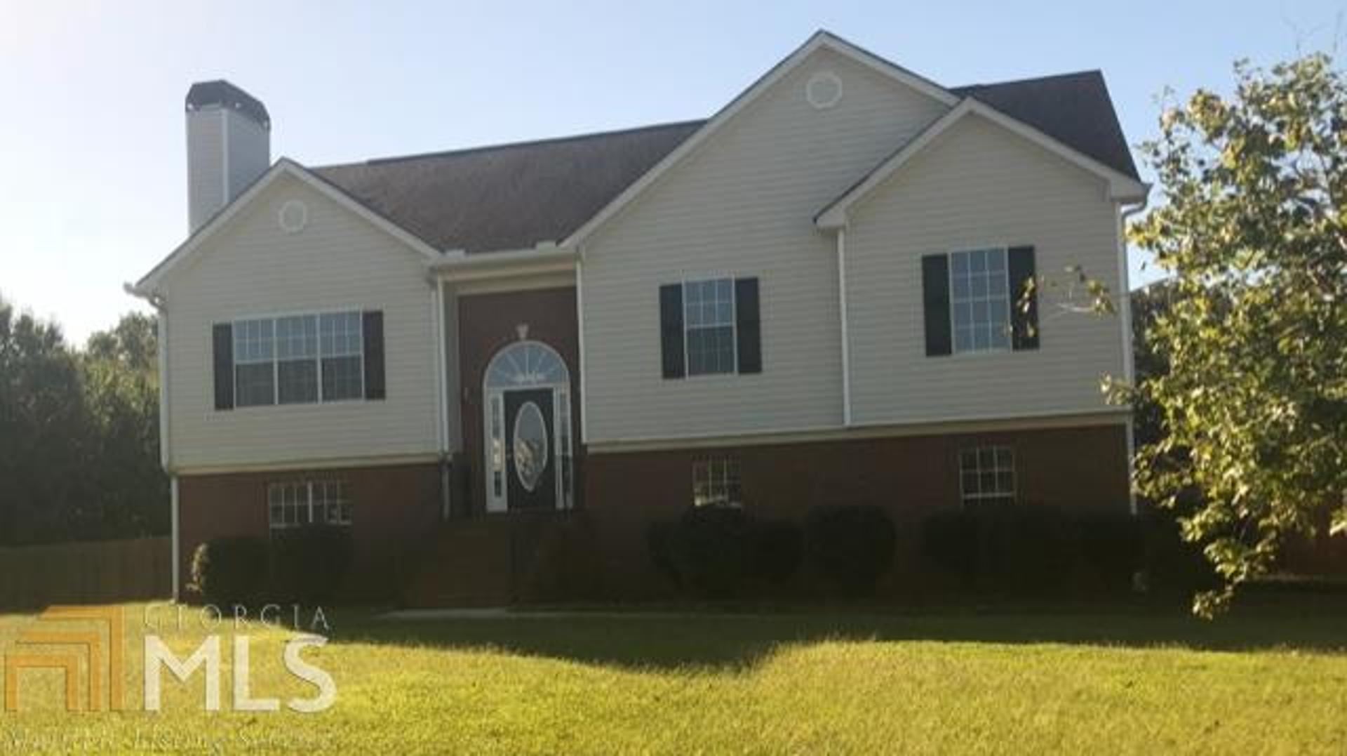 125 Sadies Ridge, Unit 9 Hampton, GA 30228 - Photo 1 of 1 Gallery Image 1