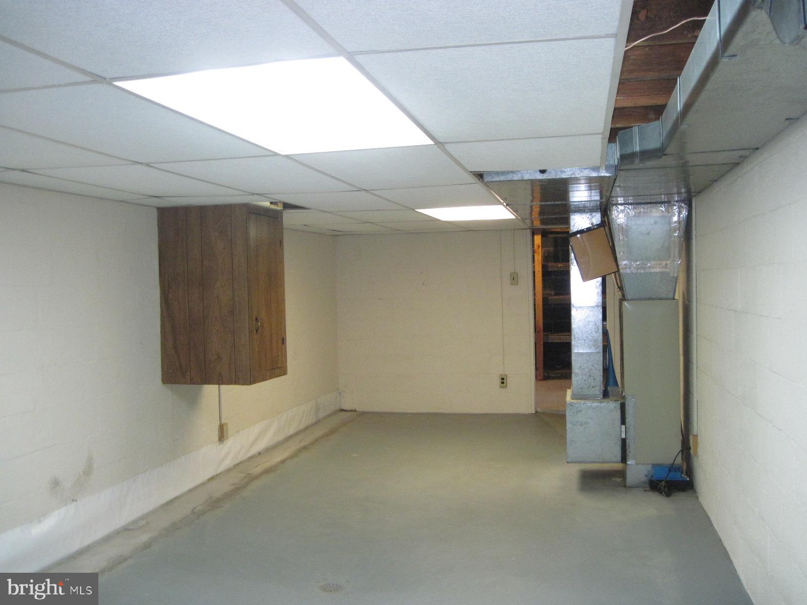 78 Homeland Road York, PA 17403 - Photo 50 of 70 a view of empty room