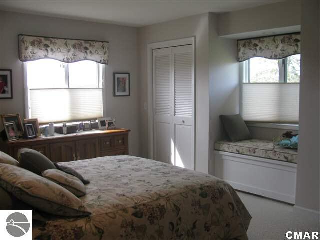 1923 North Mission Road Mount Pleasant, MI 48858 - Photo 12 of 20 1774127-11.JPG