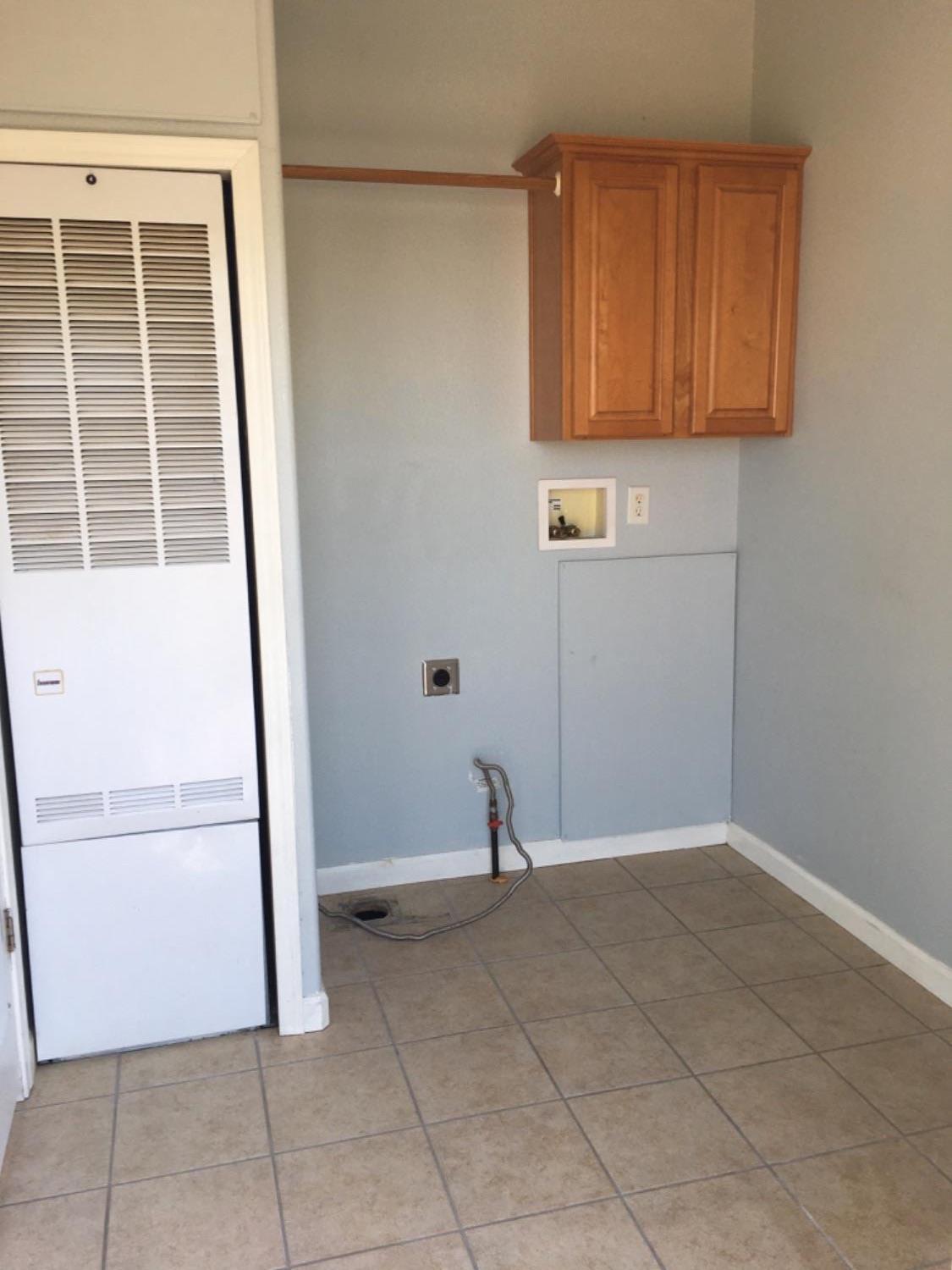 19309 East Adams Avenue Reedley, CA 93654 - Photo 21 of 27 Gallery Image 21