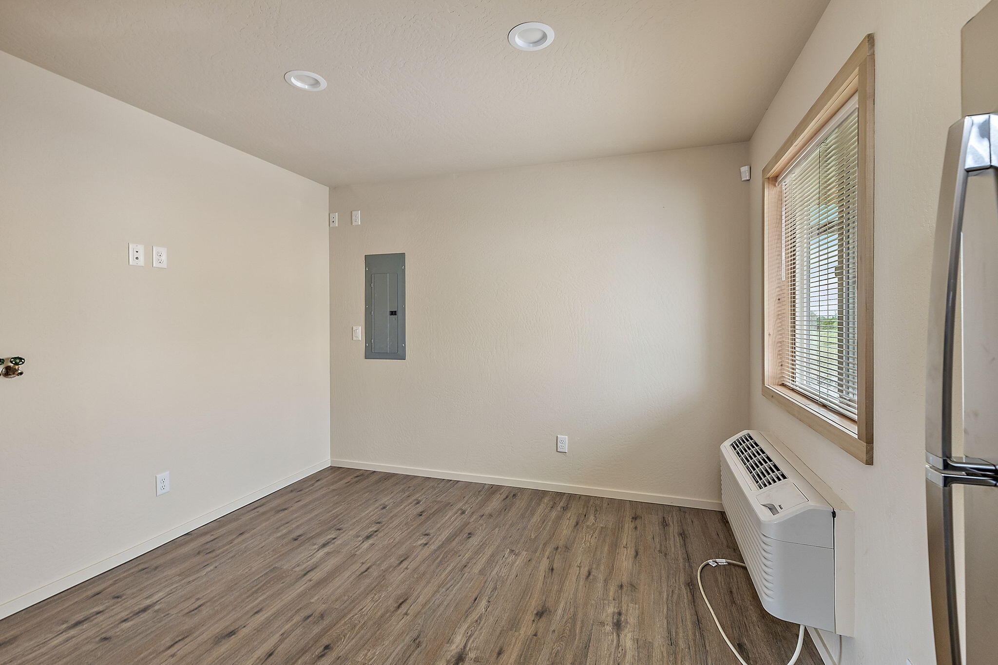 3060 South Stage Road Medford, OR 97501 - Photo 31 of 43 ApxSS00037