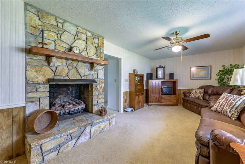 2125 Tobaccoville Road Rural Hall, NC 27045 - Photo 10 of 20