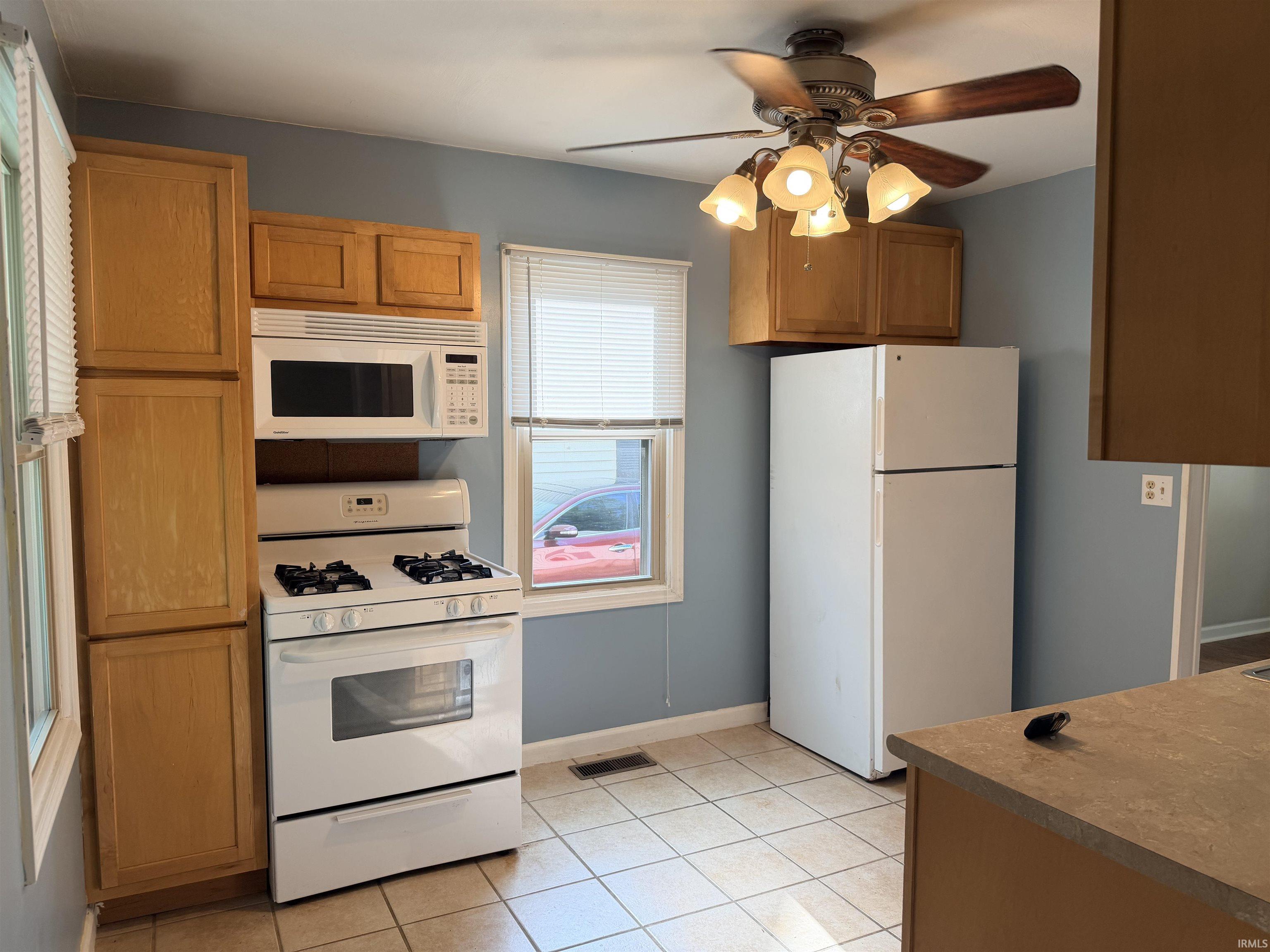 8808 West Cornbread Road Yorktown, IN 47396 - Photo 8 of 19