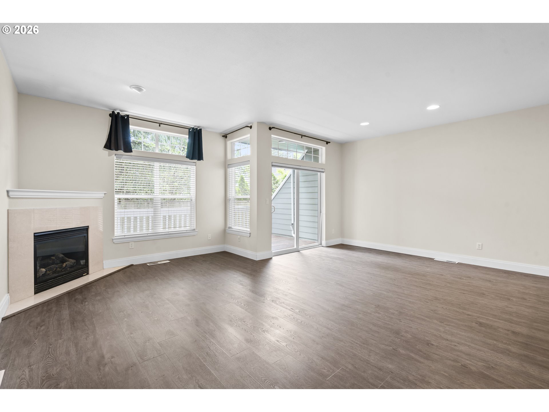 12312 Southwest Meader Way Beaverton, OR 97008 - Photo 8 of 26
