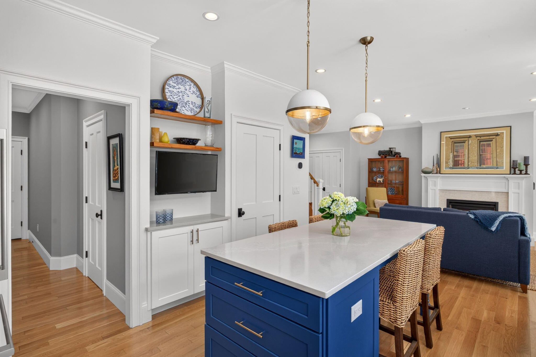 1090 Shore Road, Unit 13 Pocasset, MA 02559 - Photo 11 of 59 Kitchen