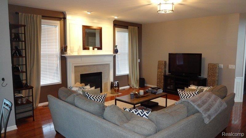 781 Enchantment Drive Rochester, MI 48307 - Photo 24 of 39 082.jpg