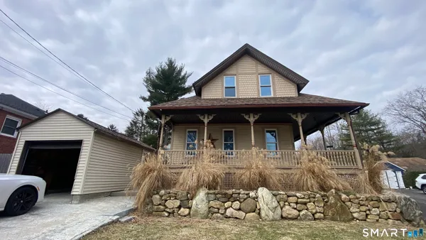 $1,900 | 88 Belleview Avenue, Torrington, CT 06790