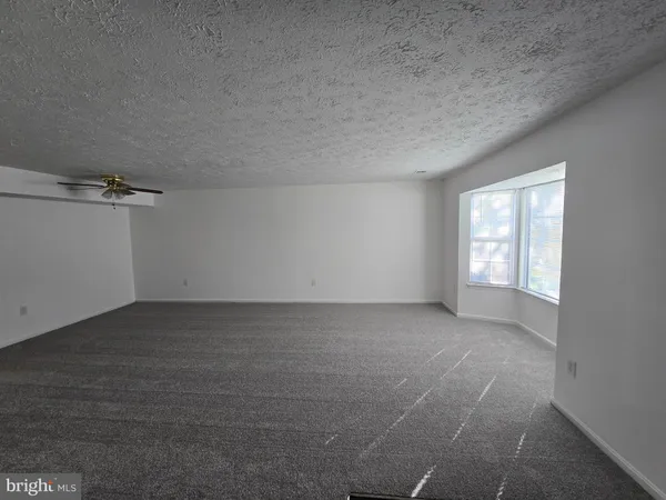 $2,400 | 6062 Red Squirrel Place, Waldorf, MD 20603