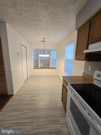 $2,400 | 6062 Red Squirrel Place, Waldorf, MD 20603