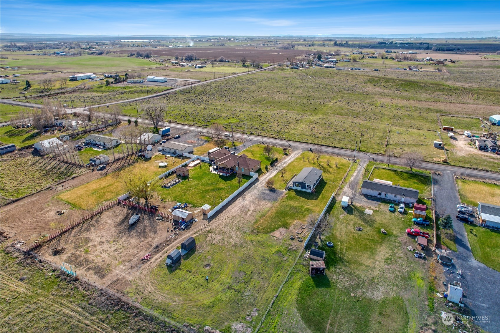 3125 Rd F Northeast Moses Lake, WA 98837 - Photo 8 of 26 Gallery Image 8