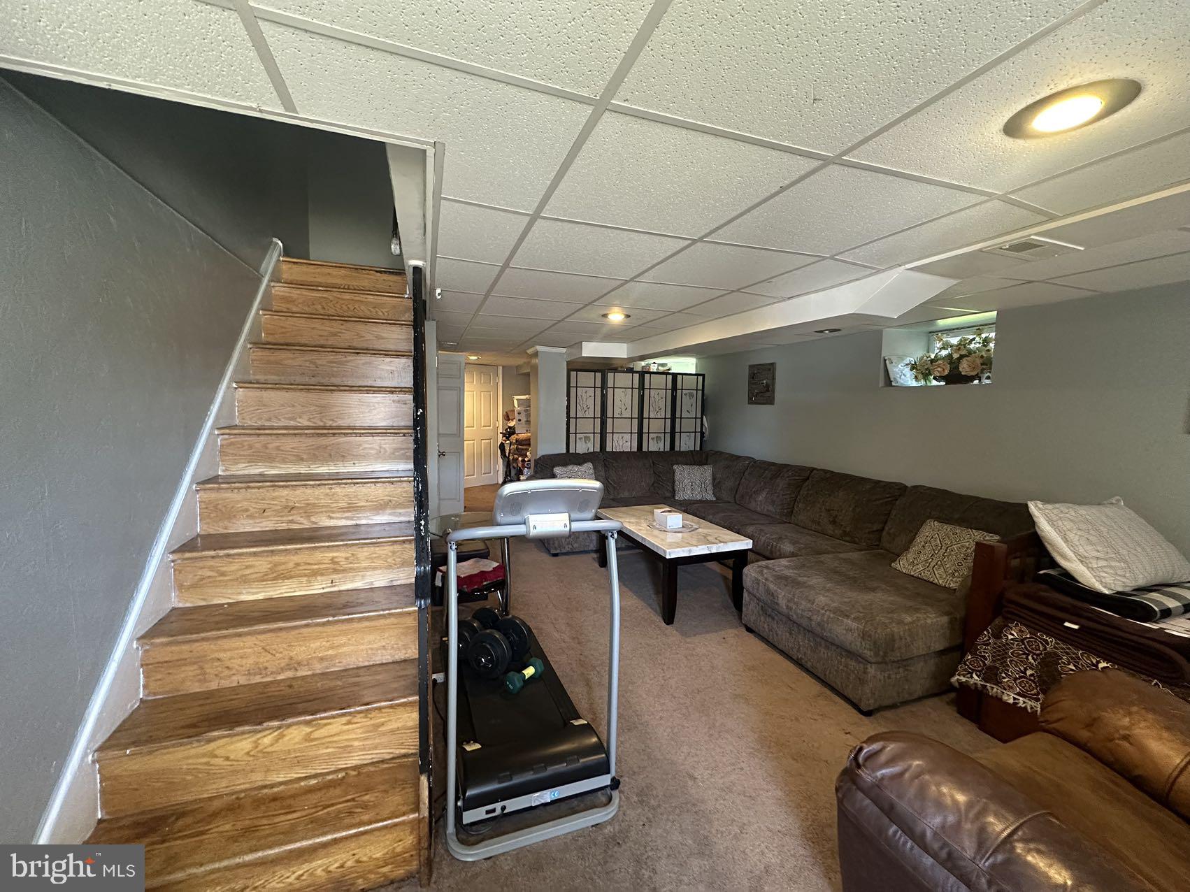 110 Ivy Court Upper Darby, PA 19082 - Photo 15 of 18