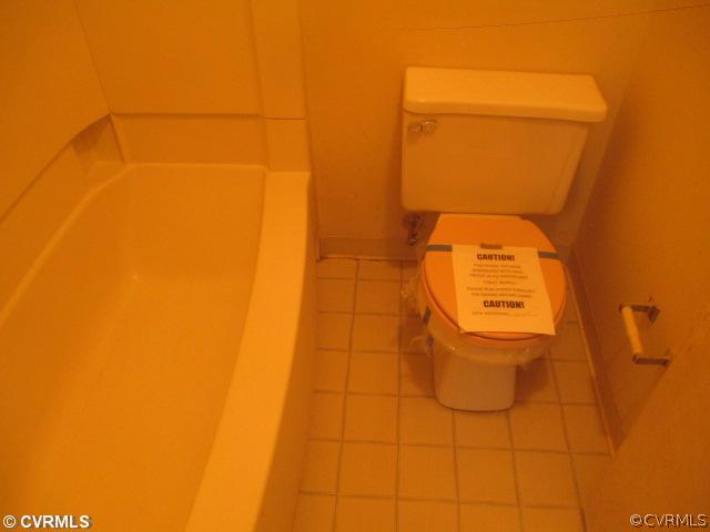 919 Derrymore Road Richmond, VA 23225 - Photo 9 of 10 Bathroom