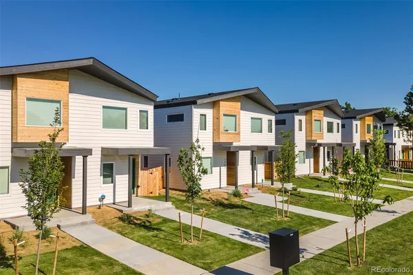 $3,200 | 1551 Uinta Street, Denver, CO 80220
