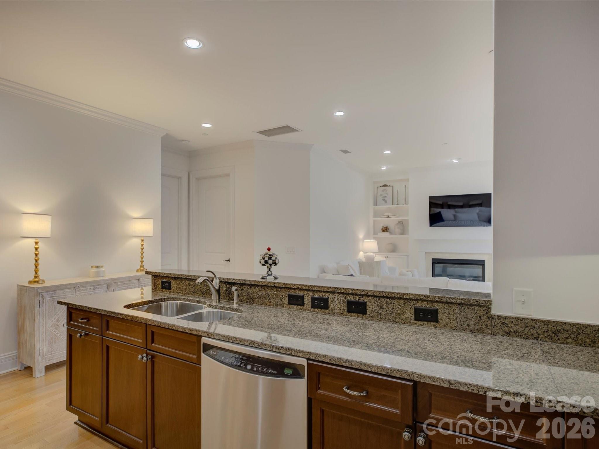 3278 Park Road Charlotte, NC 28209 - Photo 18 of 43