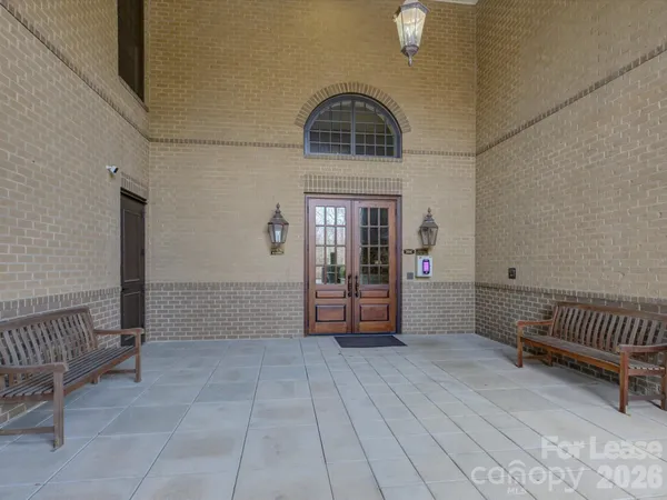 $4,200 | 3278 Park Road, Charlotte, NC 28209