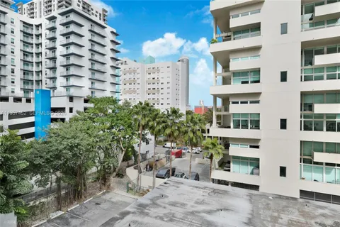 $379,000 | 115 Southwest 11th Street, Unit 505, Miami, FL 33130
