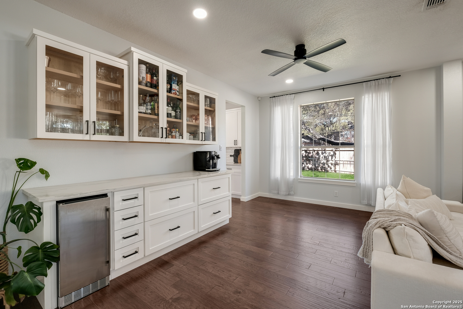 16331 Rangerider San Antonio, TX 78247 - Photo 4 of 29 Gallery Image 4