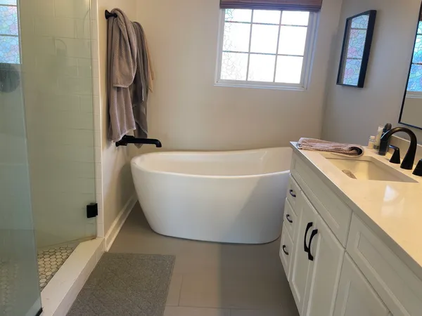 $3,300 | 3252 Cool Springs Court, Naperville, IL 60564