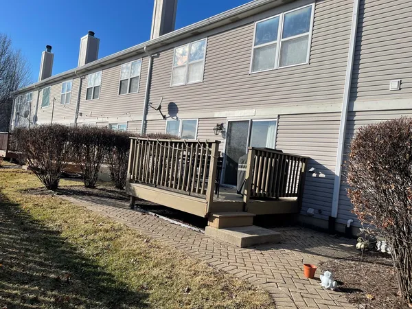 $3,300 | 3252 Cool Springs Court, Naperville, IL 60564