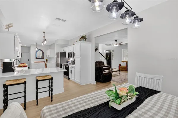 $1,295,000 | 250 North Walker Street, Oakland, FL 34760