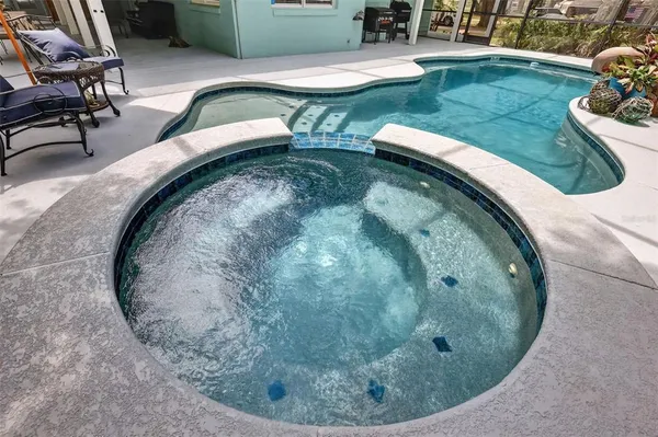 $1,295,000 | 250 North Walker Street, Oakland, FL 34760