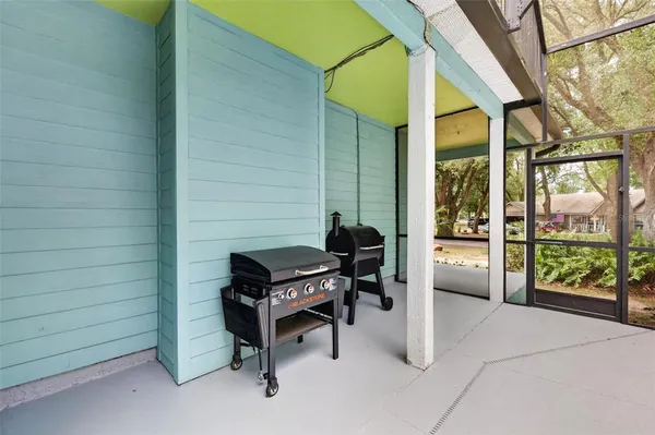 $1,295,000 | 250 North Walker Street, Oakland, FL 34760