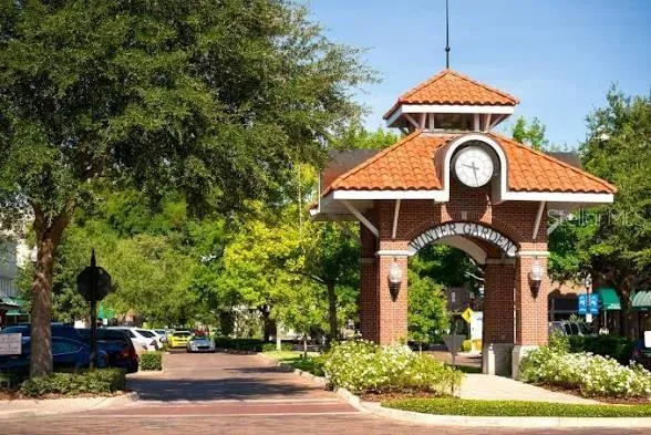 $1,295,000 | 250 North Walker Street, Oakland, FL 34760