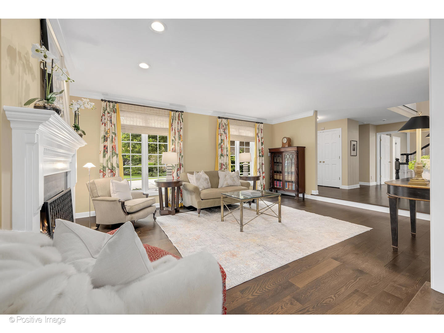 13 Tartan Ridge Road Burr Ridge, IL 60527 - Photo 5 of 37 a living room with furniture and a large window