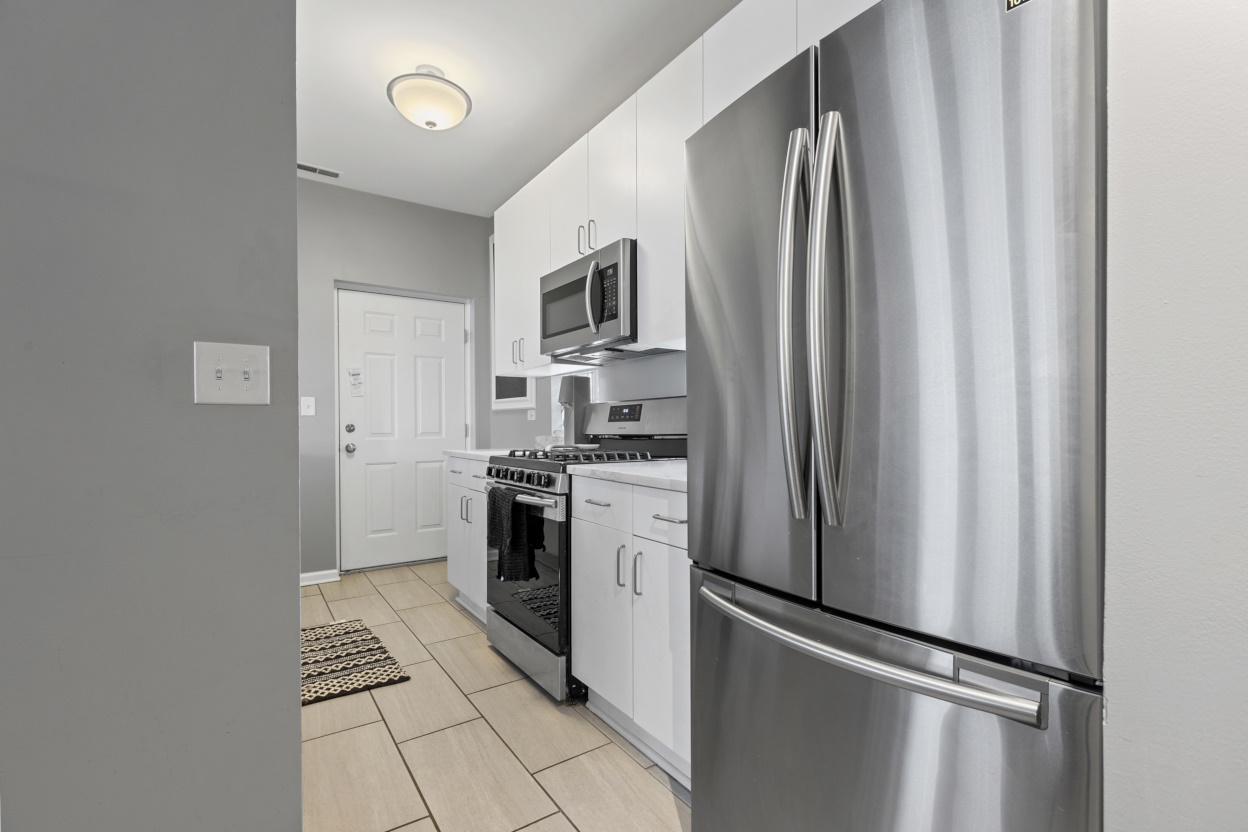 301 West Scott Street, Unit 104 Chicago, IL 60610 - Photo 11 of 20