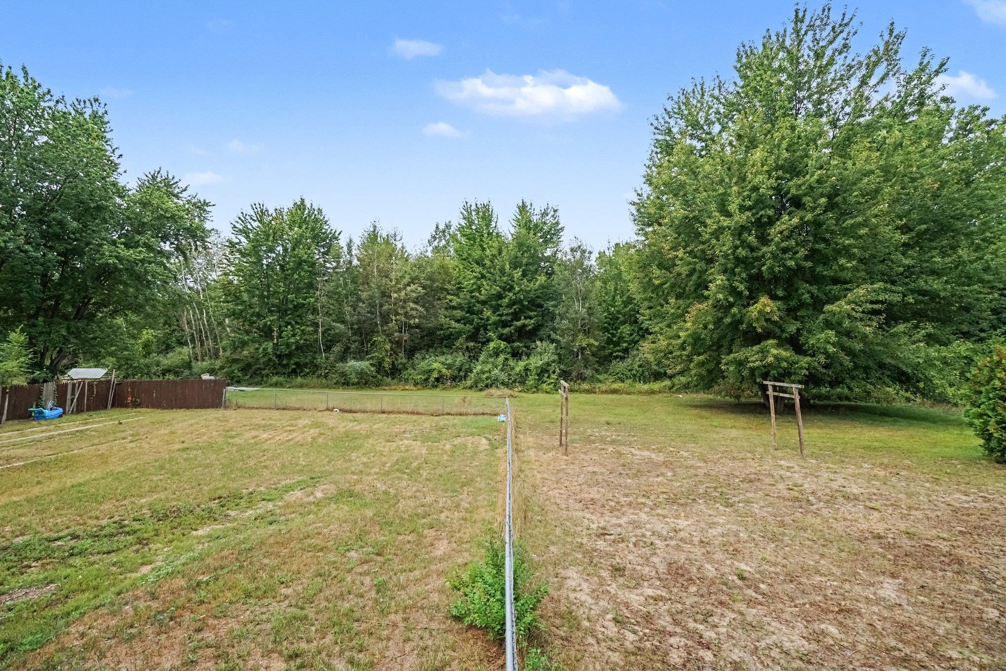 4160 South Geneva Road St. Louis, MI 48880 - Photo 5 of 23 1950004-d6d6b394-0120-4d5c-bf56-3189da9ba828.JPG